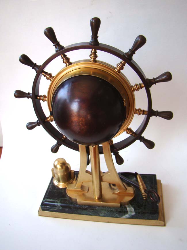 A fine bronze ship's helm clock made in France circa 1895 — image 4